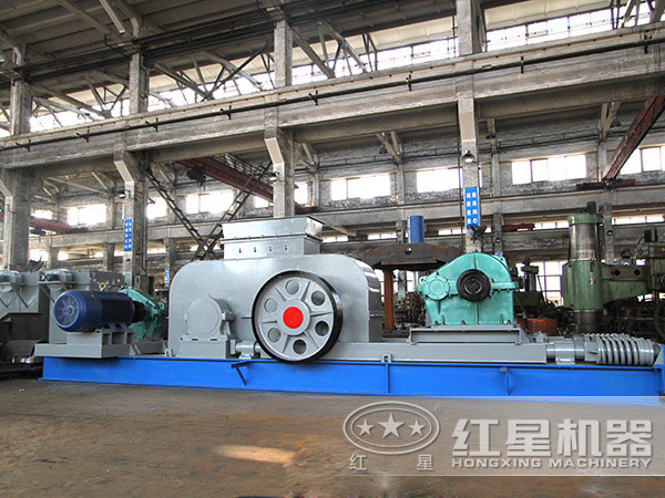 齒輥破碎機(jī)生產(chǎn)車(chē)間圖